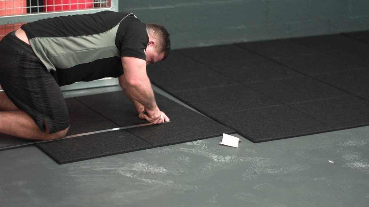 How to Preserve Your Sports Floor by Choosing the Right Gym Floor Cover?